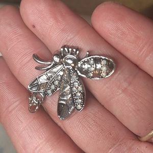 Pretty Silver Colored Bee with crystals on 18 Inch Chain